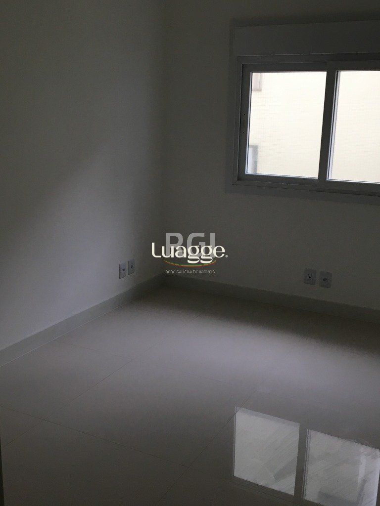Apartamento à venda com 3 quartos, 123m² - Foto 4