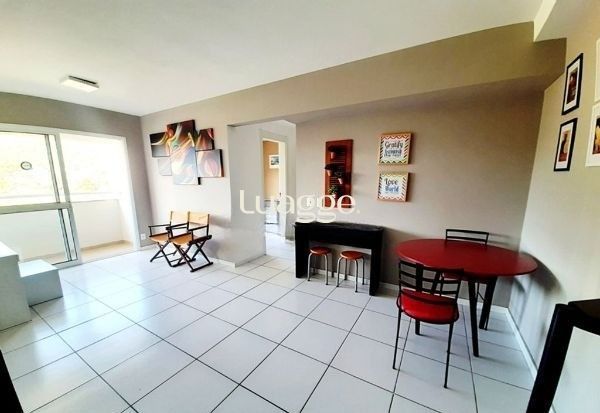 Apartamento à venda com 2 quartos, 68m² - Foto 3