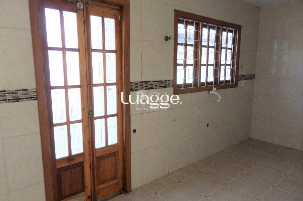 Casa à venda com 3 quartos, 121m² - Foto 14