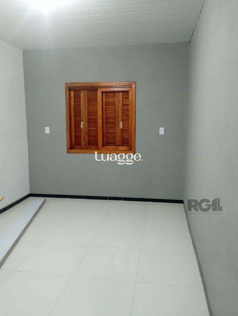 Casa à venda com 3 quartos, 82m² - Foto 11