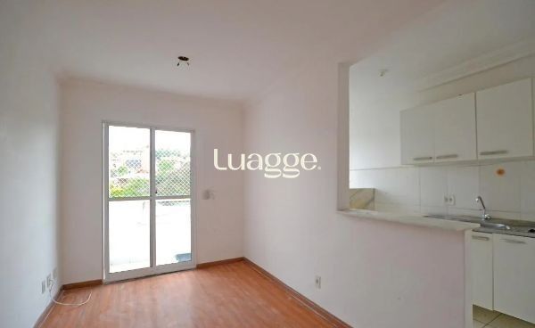 2 DORMITÓRIOS C/ VISTA PANORÂMICA E SUITE,DESOCUPADO, REFORMADO E SEMI MOBILIADO, C/VAGA COBERTA NO PORTO TERESÓPOLIS