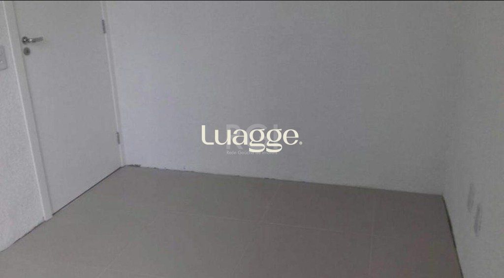 Apartamento à venda com 2 quartos, 39m² - Foto 8