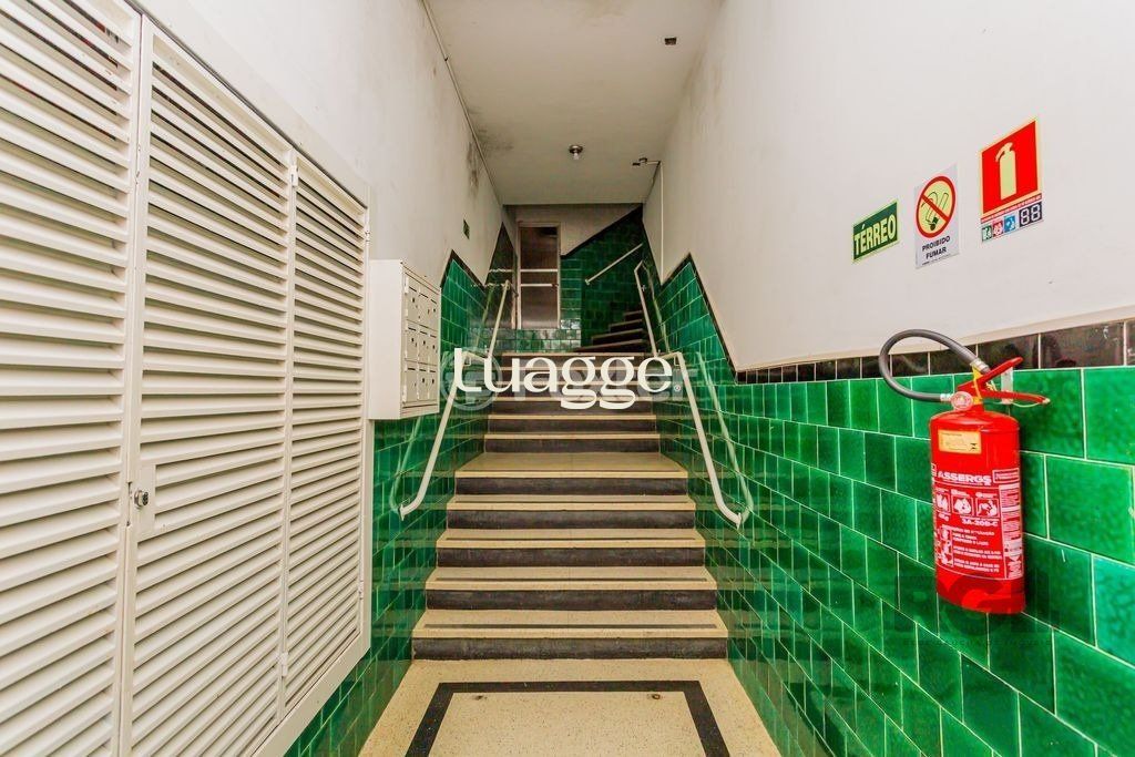Apartamento à venda com 2 quartos, 66m² - Foto 11