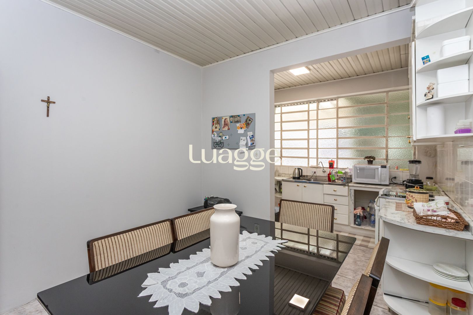 Casa à venda com 2 quartos, 77m² - Foto 15