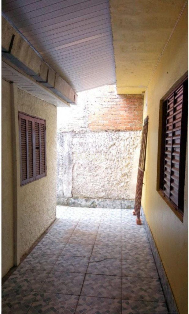 Casa à venda com 3 quartos, 344m² - Foto 9