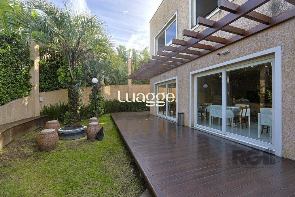 Casa de Condomínio à venda com 3 quartos, 208m² - Foto 34