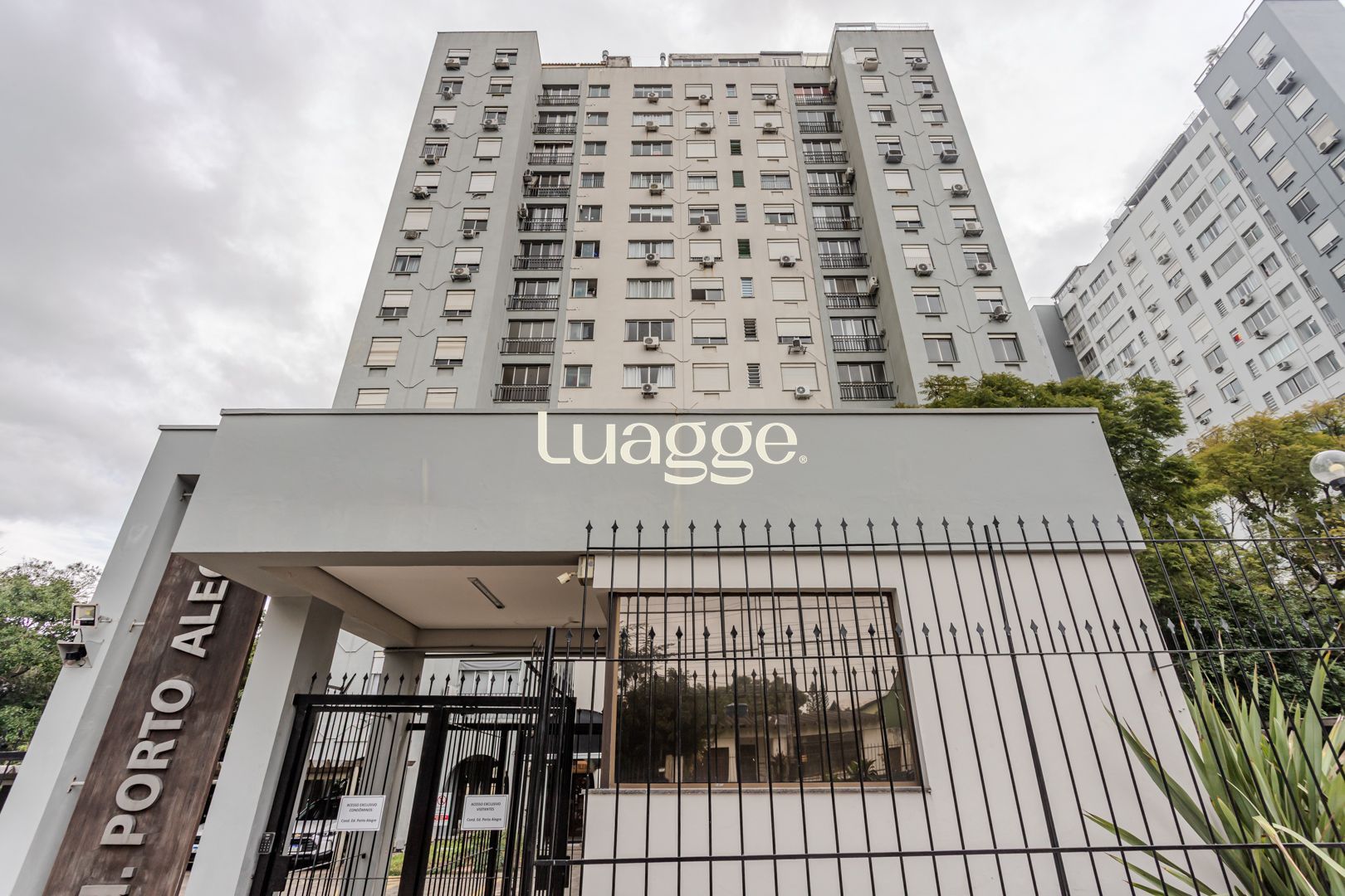 Apartamento de 2 dormitórios no bairro Cristal