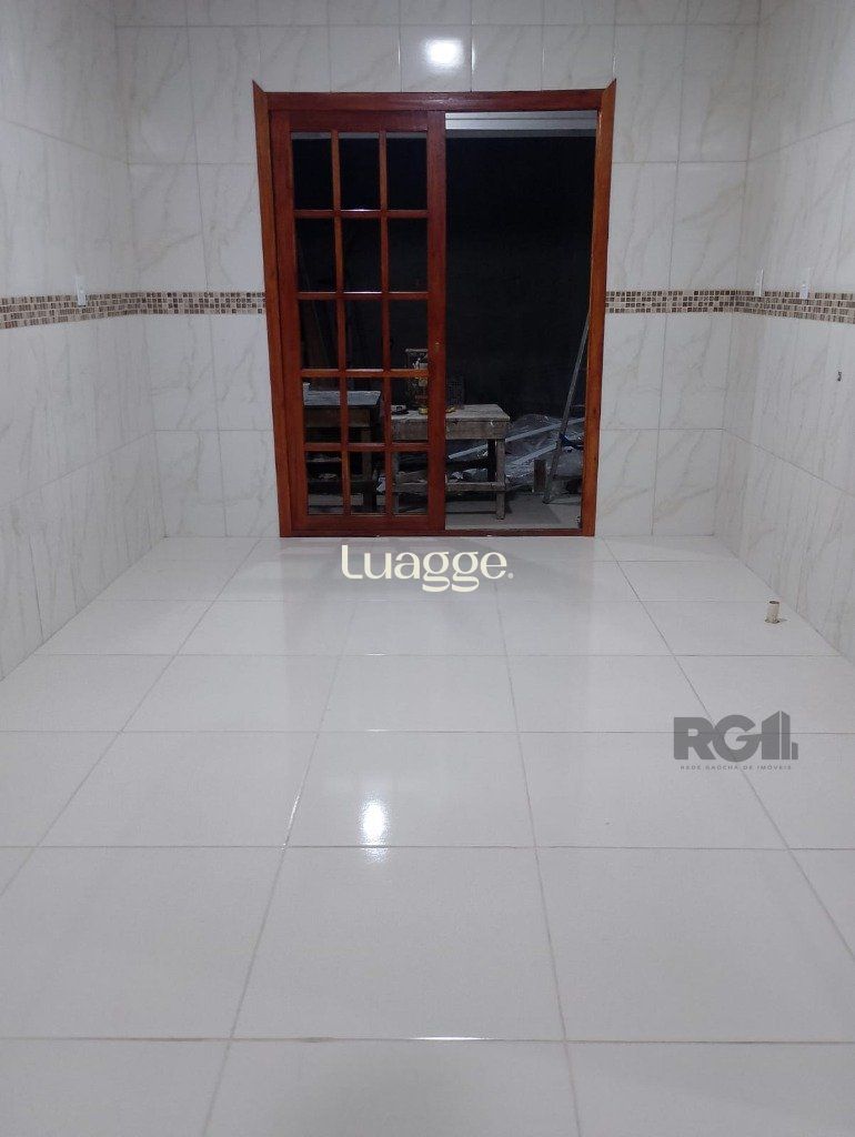 Casa à venda com 3 quartos, 82m² - Foto 9