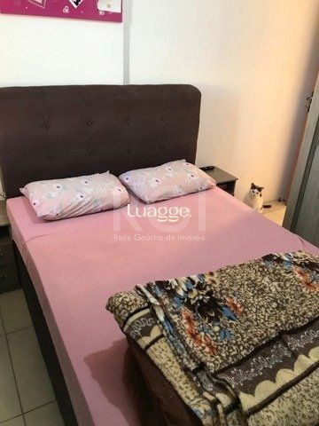 Casa à venda com 2 quartos, 48m² - Foto 10