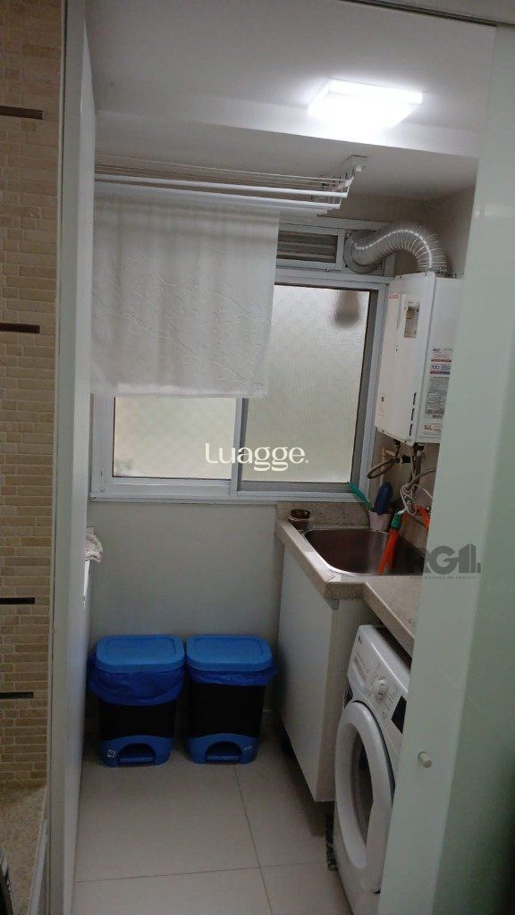 Apartamento à venda com 3 quartos, 72m² - Foto 2