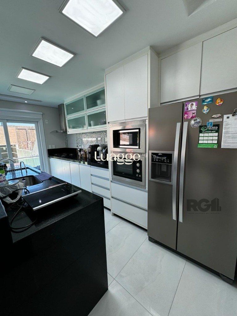 Casa à venda com 4 quartos, 341m² - Foto 14