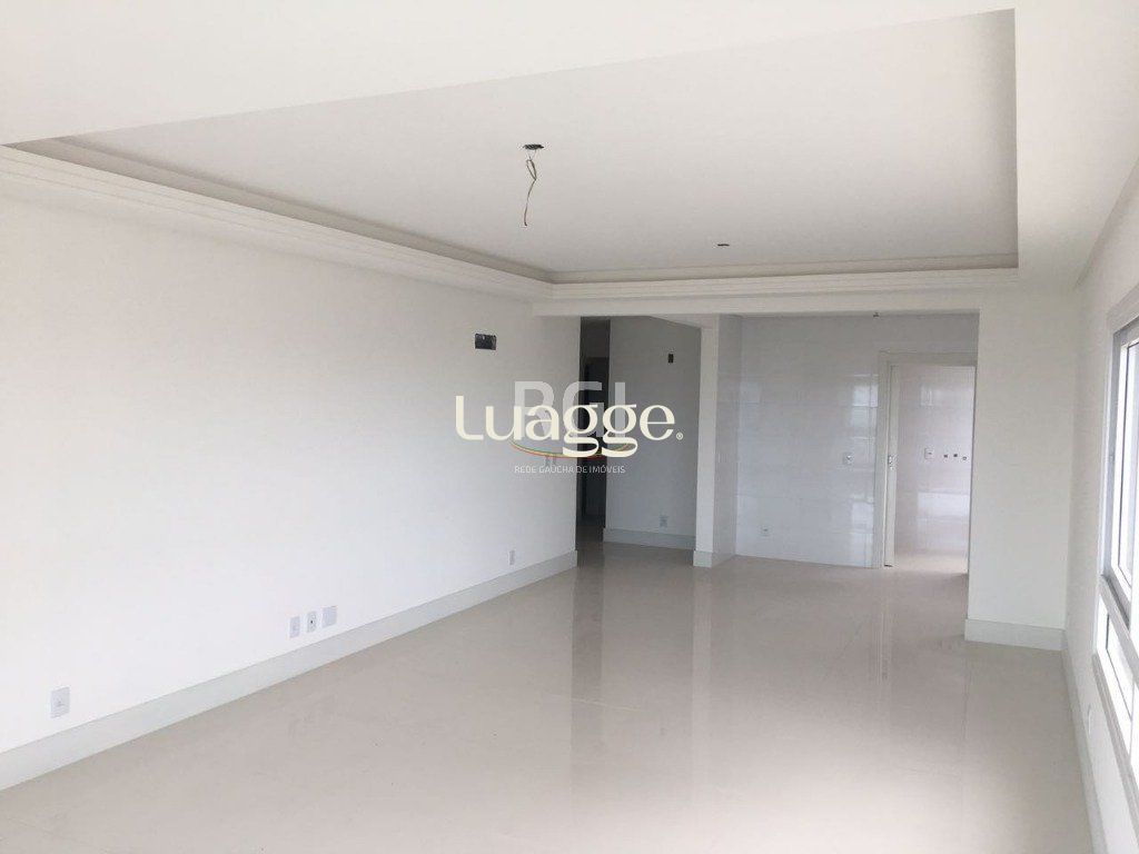 Apartamento à venda com 3 quartos, 123m² - Foto 9
