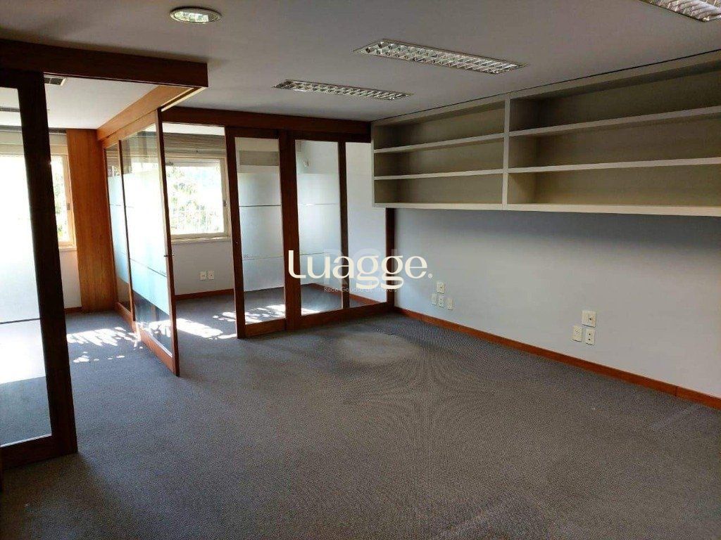 Conjunto Comercial-Sala à venda com 1 quarto, 58m² - Foto 2