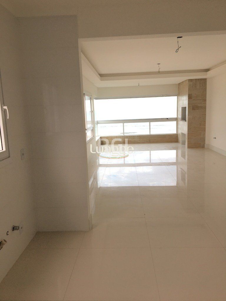Apartamento à venda com 3 quartos, 125m² - Foto 5