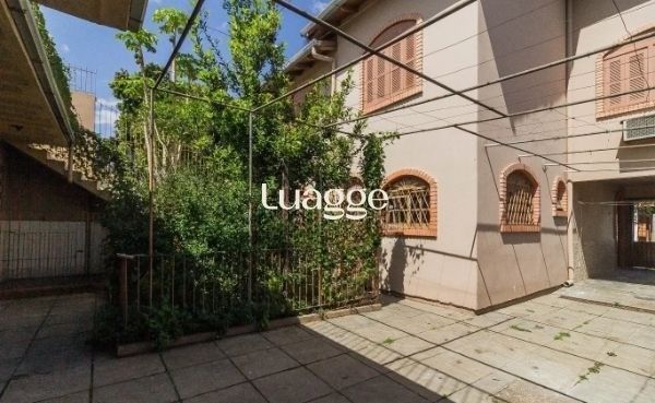 Casa à venda com 4 quartos, 286m² - Foto 28