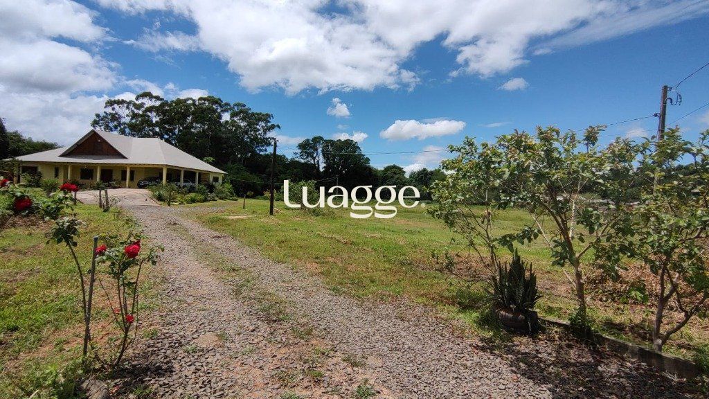 Chácara à venda com 4 quartos, 302m² - Foto 47