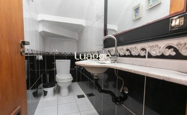 Casa à venda com 3 quartos, 219m² - Foto 6