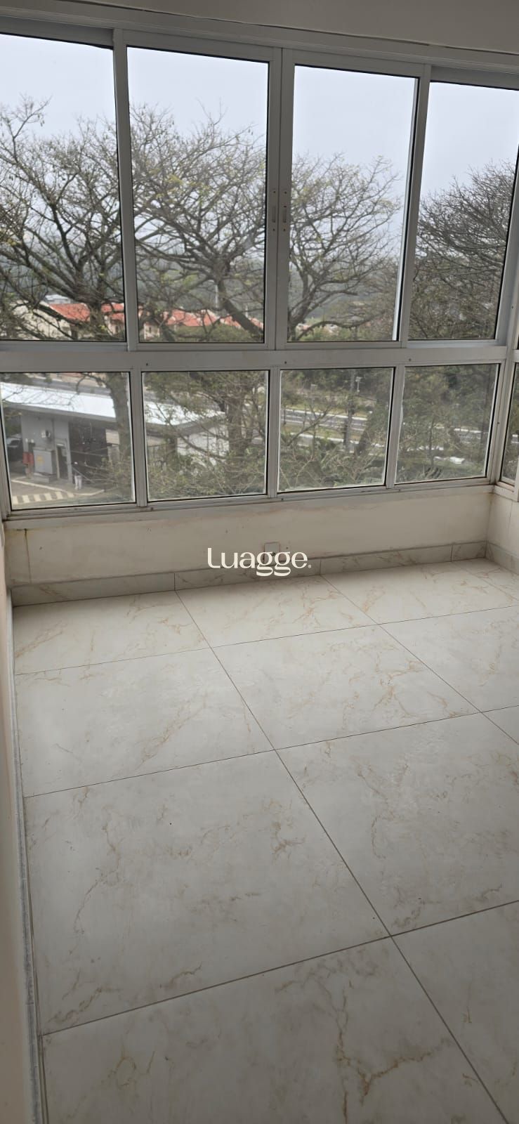 Apartamento à venda com 3 quartos, 59m² - Foto 2