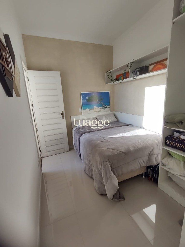 Casa à venda com 3 quartos, 101m² - Foto 12