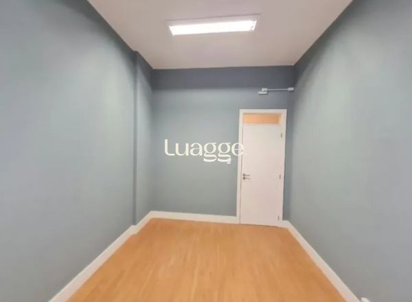 Sala Comercial no Edifício Consórcio no Centro