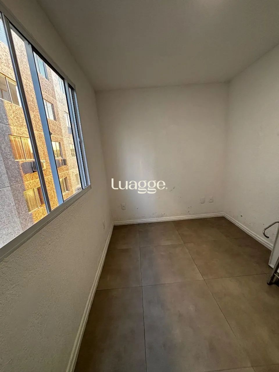 Apartamento à venda com 2 quartos, 39m² - Foto 13