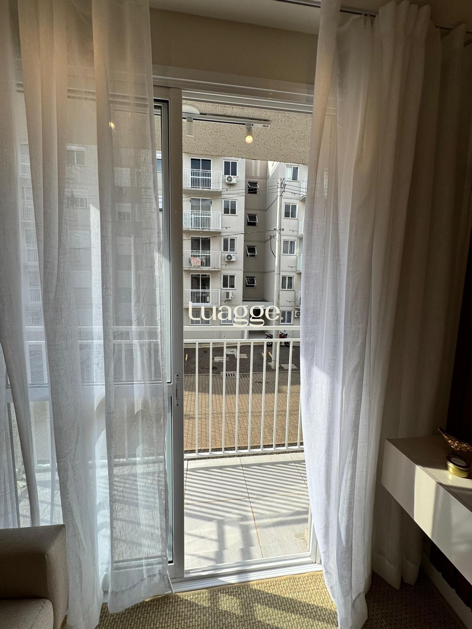 Apartamento à venda com 2 quartos, 48m² - Foto 17