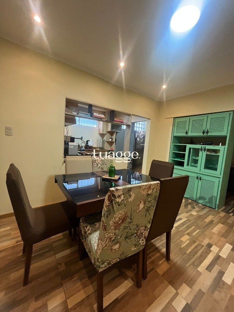 Casa à venda com 2 quartos, 182m² - Foto 11