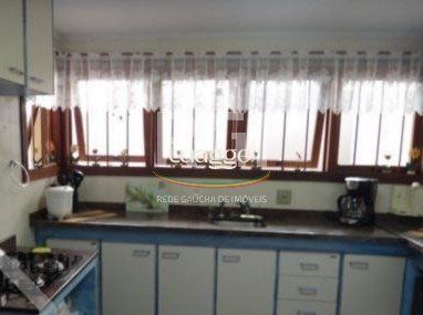 Casa à venda com 4 quartos, 335m² - Foto 11