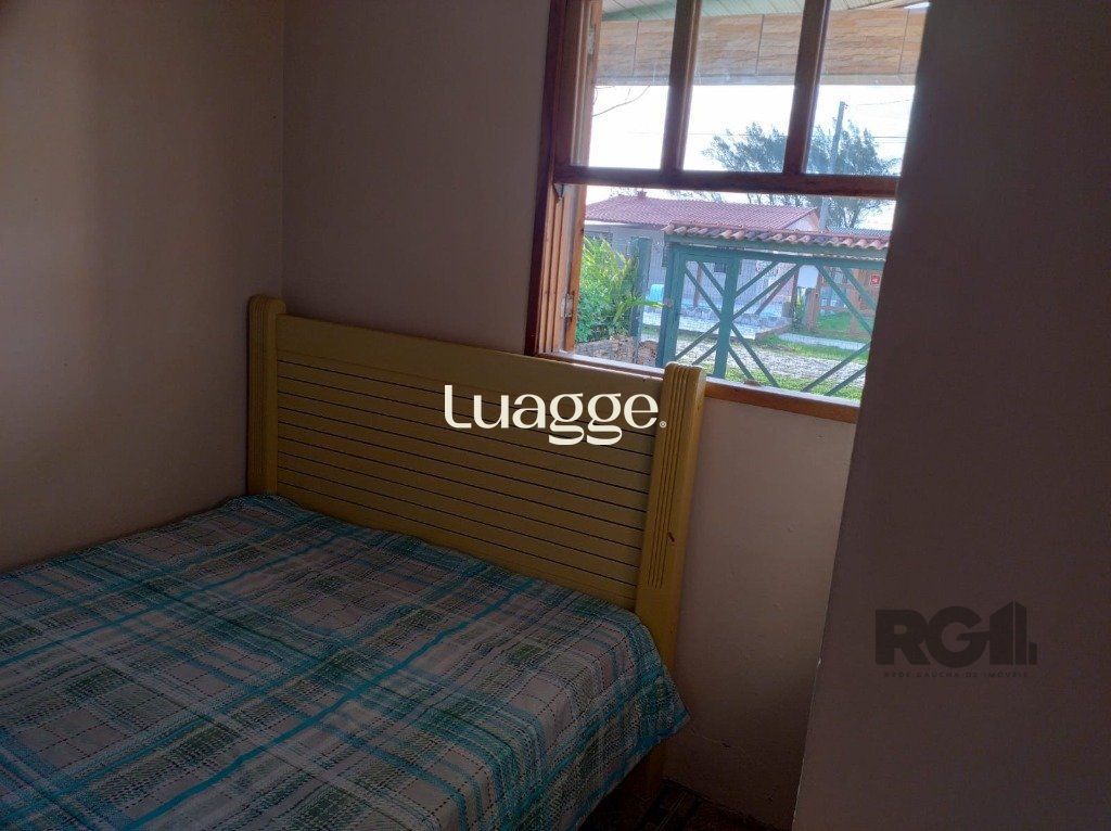 Casa à venda com 3 quartos, 72m² - Foto 17