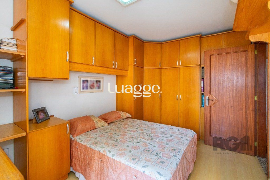 Casa de Condomínio à venda com 3 quartos, 193m² - Foto 13