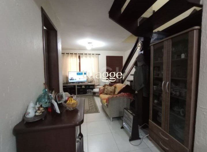 Casa de Condomínio à venda com 2 quartos, 74m² - Foto 3