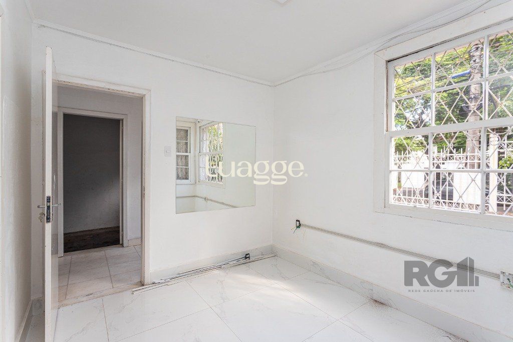 Casa à venda com 3 quartos, 206m² - Foto 18