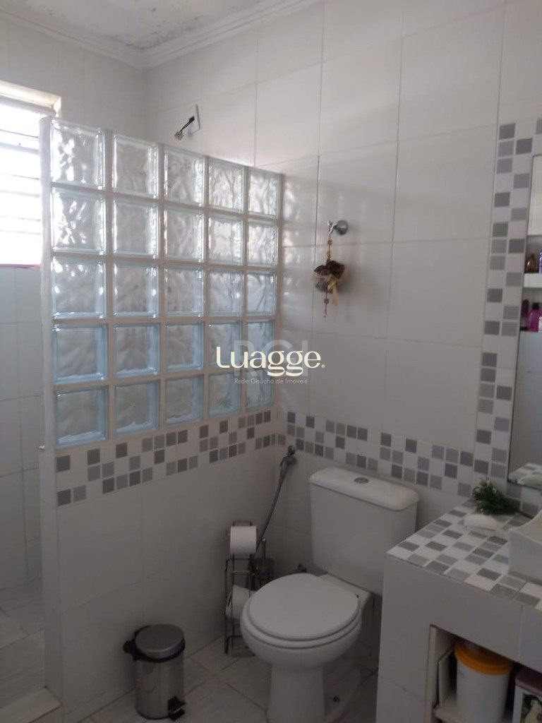 Casa à venda com 3 quartos, 253m² - Foto 6