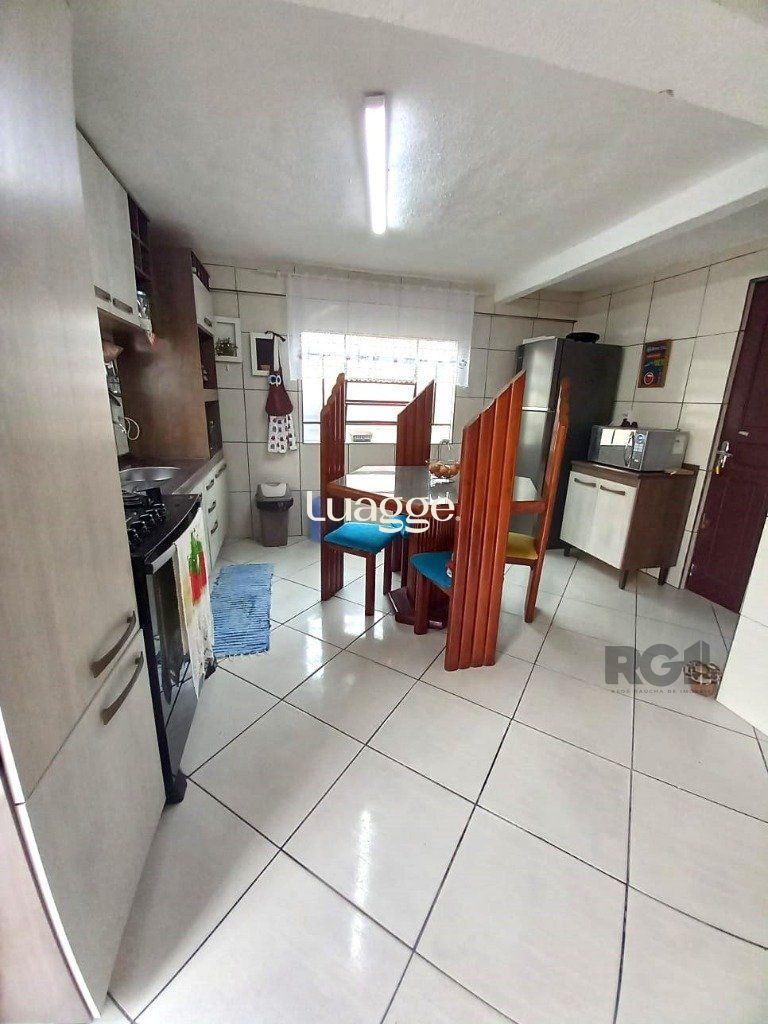 Casa à venda com 3 quartos, 89m² - Foto 11