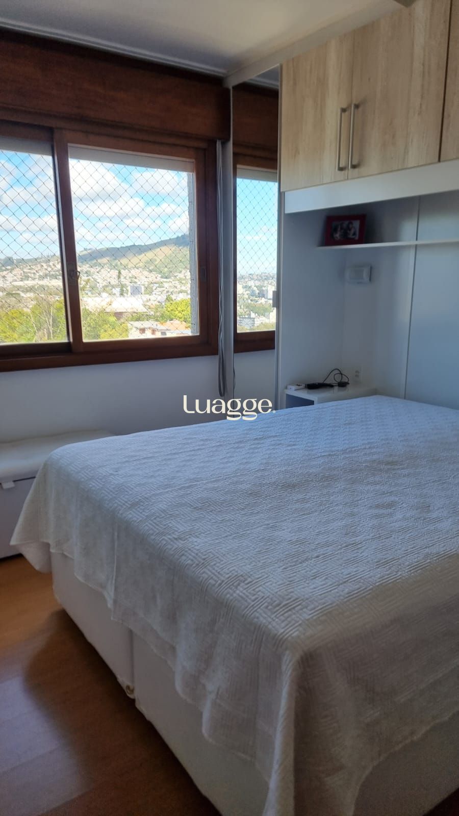 Apartamento à venda com 2 quartos, 70m² - Foto 9
