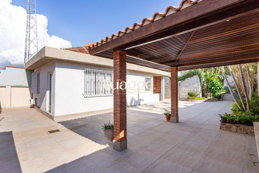 Casa à venda com 5 quartos, 419m² - Foto 4