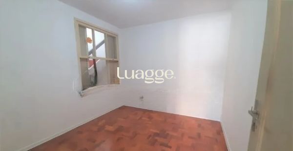 Casa à venda com 3 quartos, 99m² - Foto 9