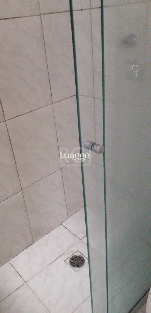 Apartamento à venda com 1 quarto, 37m² - Foto 2