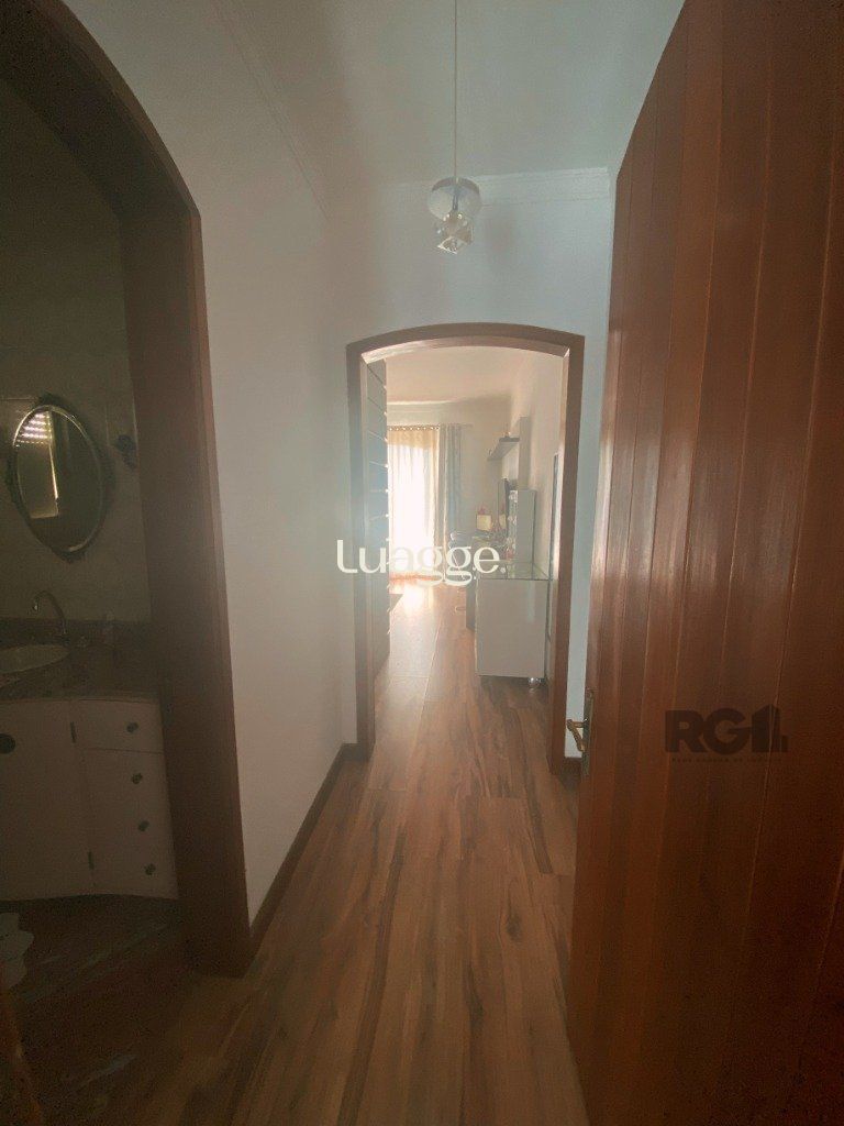 Casa à venda com 4 quartos, 420m² - Foto 30