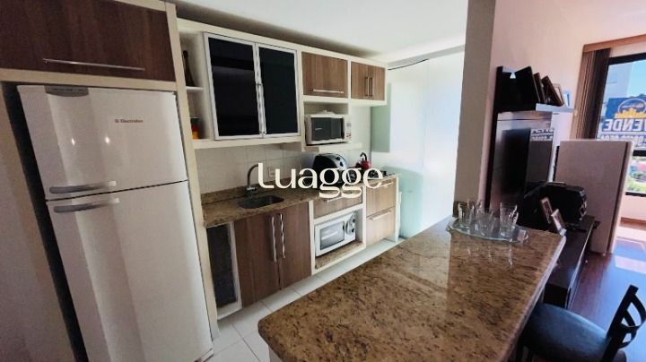 Apartamento à venda com 2 quartos, 69m² - Foto 19