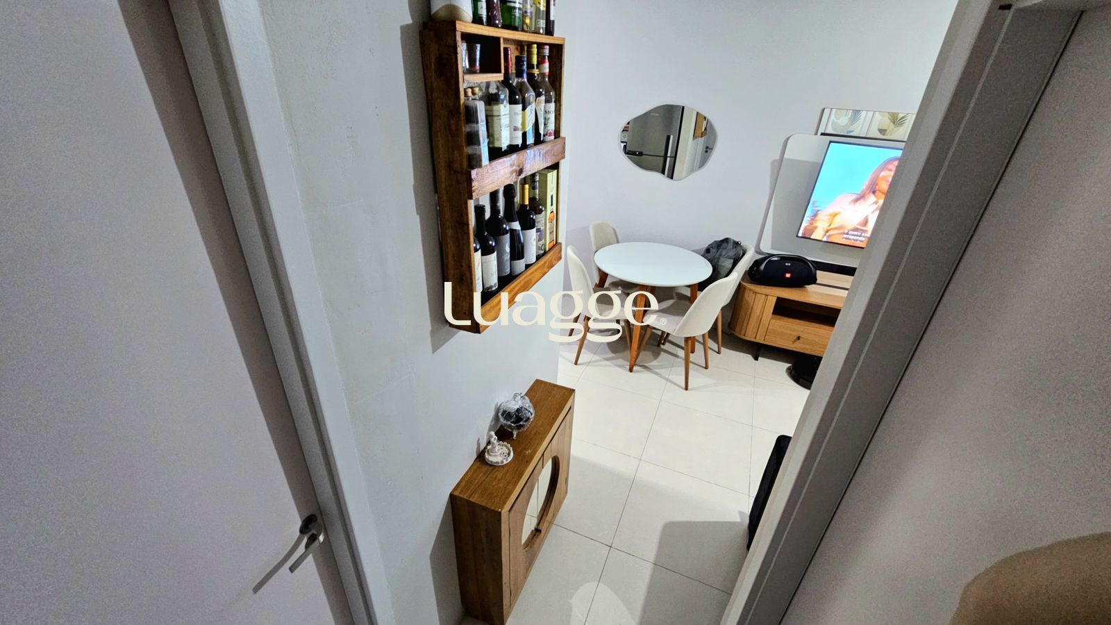 Apartamento à venda com 2 quartos, 43m² - Foto 5
