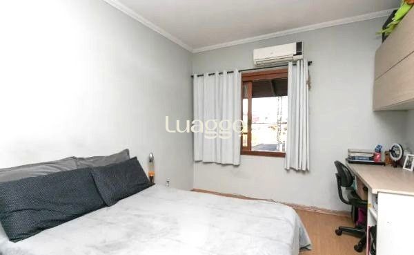 Casa à venda com 3 quartos, 219m² - Foto 22