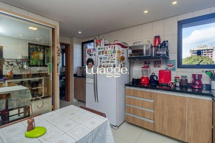 Cobertura à venda com 3 quartos, 303m² - Foto 4