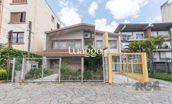 Casa, 4 quartos, 430 m² - Foto 1