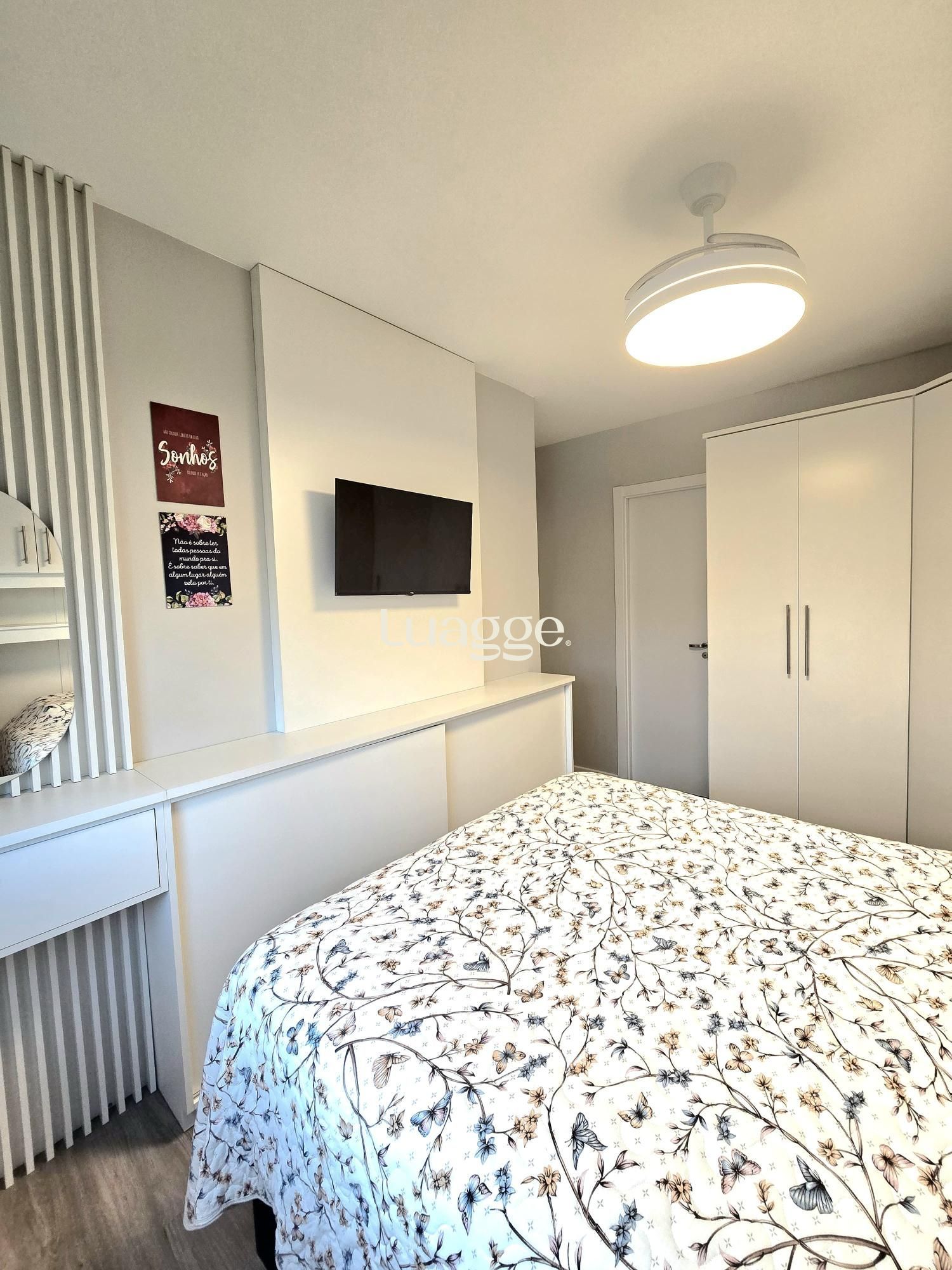 Apartamento à venda com 2 quartos, 57m² - Foto 17