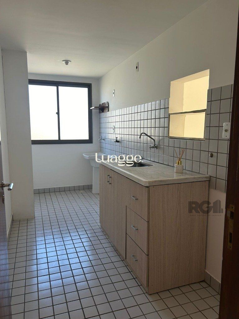 Apartamento à venda com 2 quartos, 56m² - Foto 18