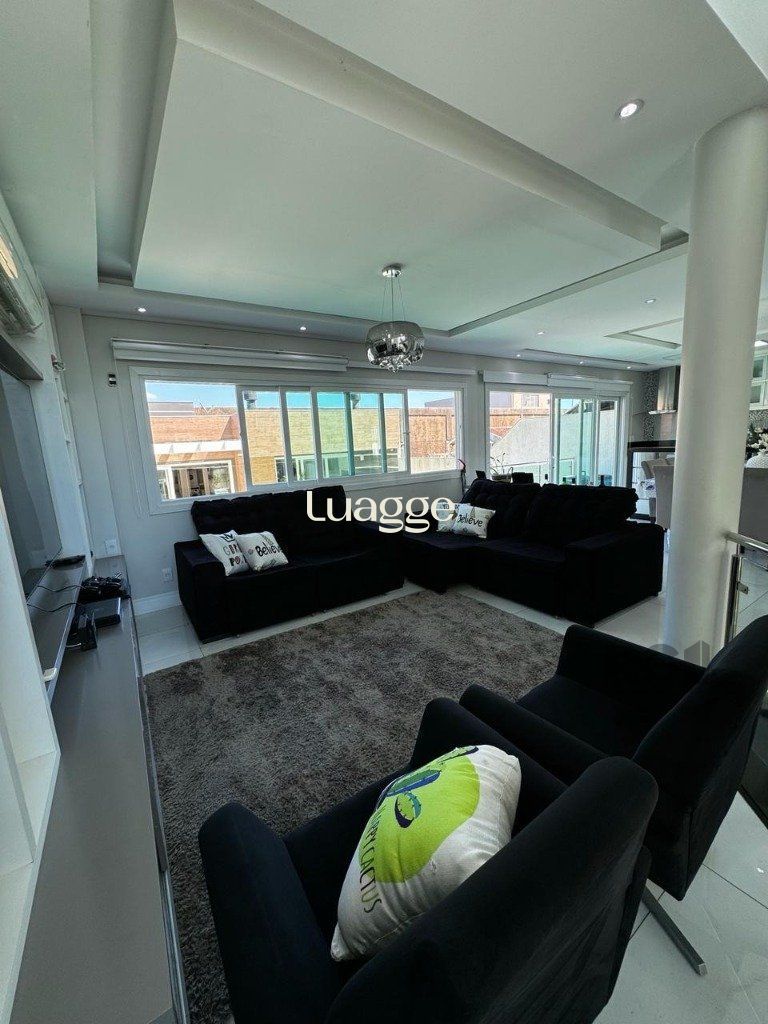 Casa à venda com 4 quartos, 341m² - Foto 11
