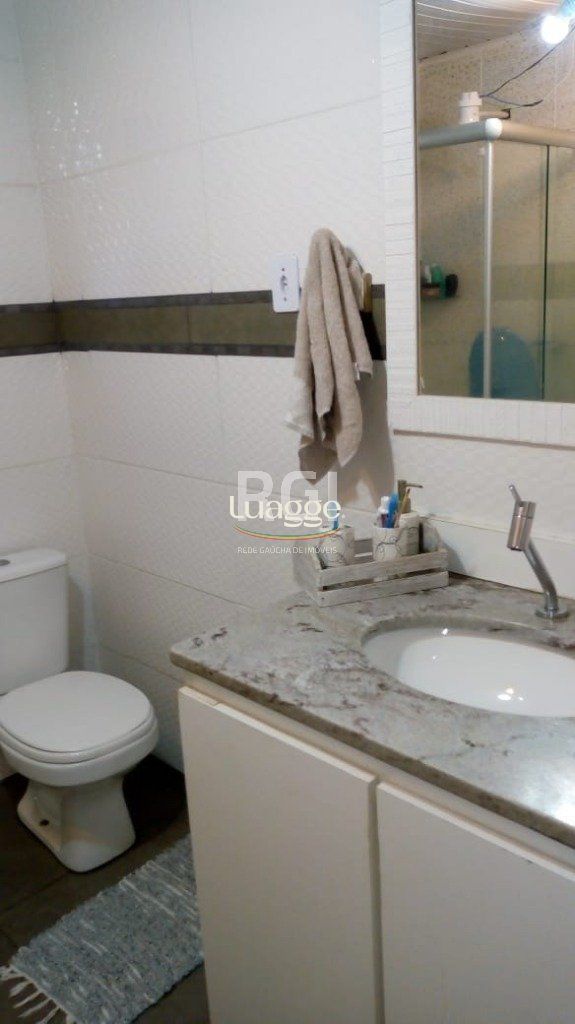 Casa à venda com 3 quartos, 64m² - Foto 9