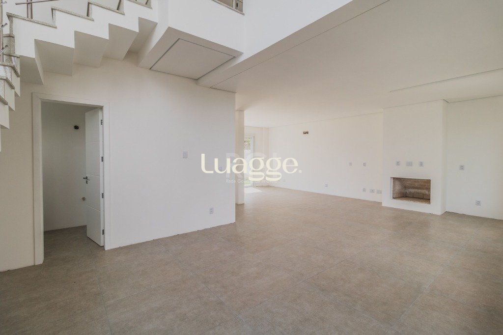 Casa de Condomínio à venda com 3 quartos, 196m² - Foto 3