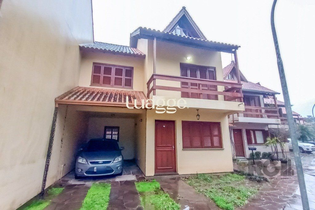 Casa de Condomínio à venda com 3 quartos, 209m² - Foto 1